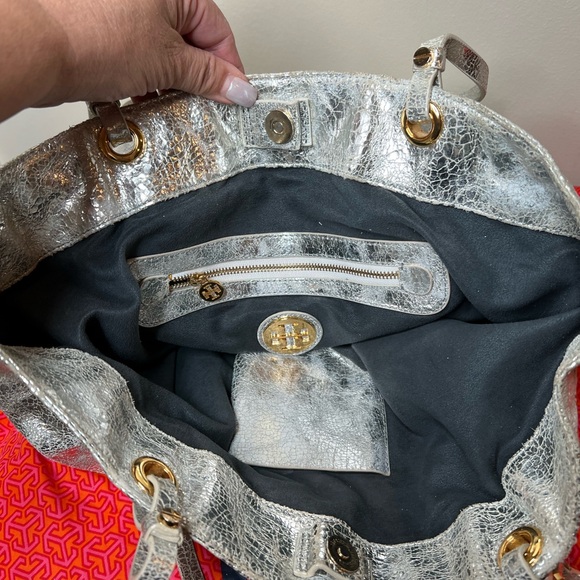 Tory Burch Silver Distressed Metallic Leather Tote - Picture 4 of 5